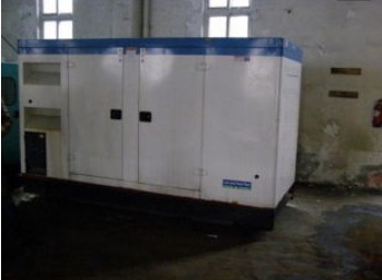 迪庆康明斯150kw大型柴油二手发电机组